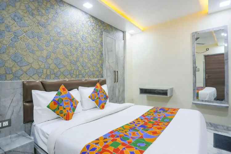 Fabhotel The Treenity House