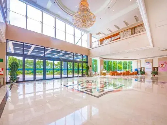 Danfenglin Tourist Hotel