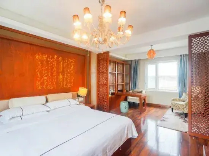 Thai 9 Business Hotel Crystal Shop
