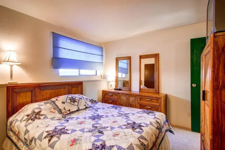 B-101 Buffalo Ridge 2 Bedroom Condo by RedAwning