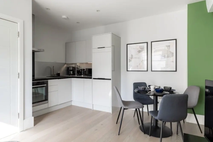Superior Apartment
