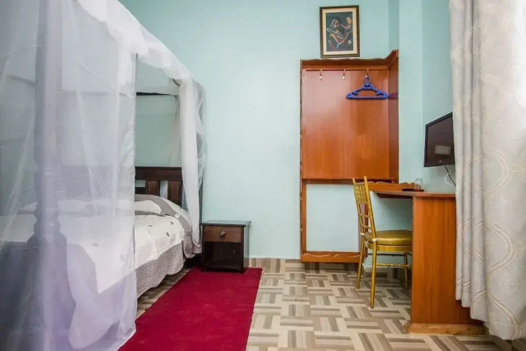 Slopes Villa Hotel
