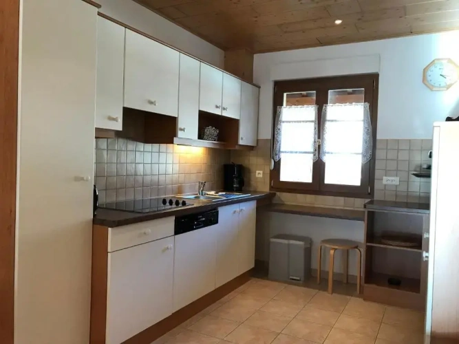3 Bedrooms Apartment
