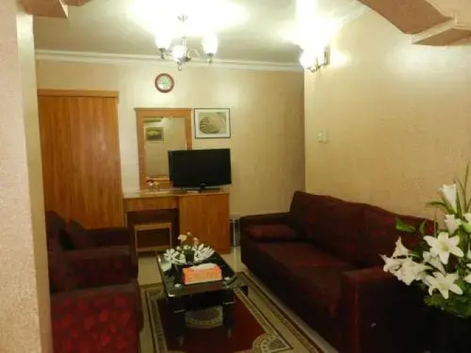 Green Sea Hotel