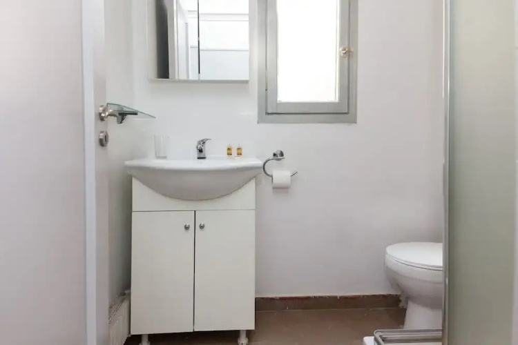 Brand new 1 Bd Apt in Kolonaki