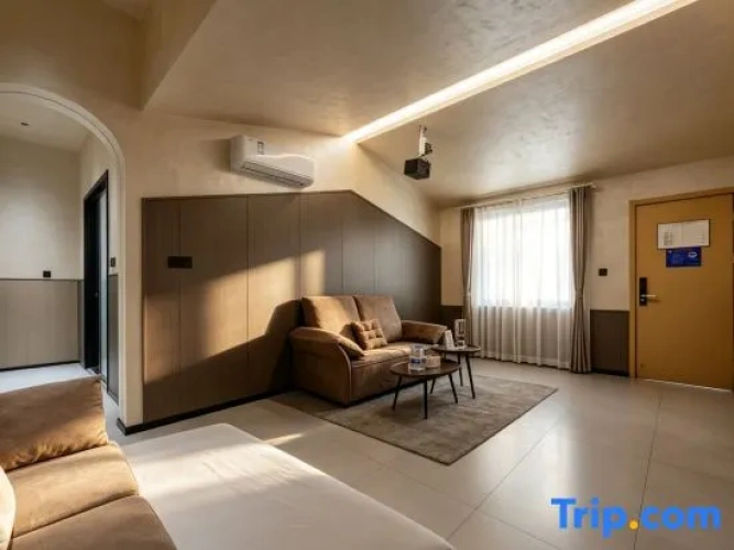 2 Bedrooms Suite