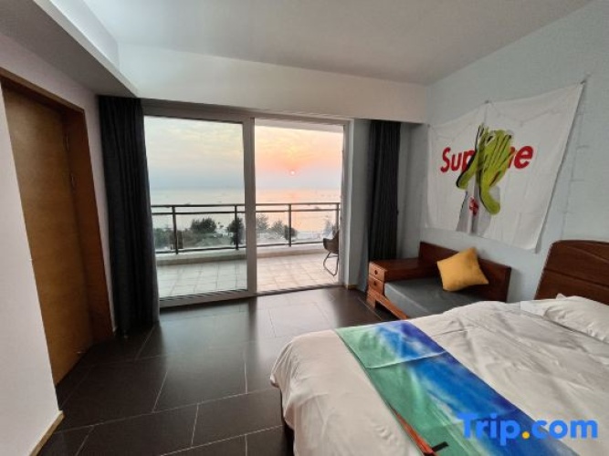 2 Bedrooms Suite with balcony and with sea view