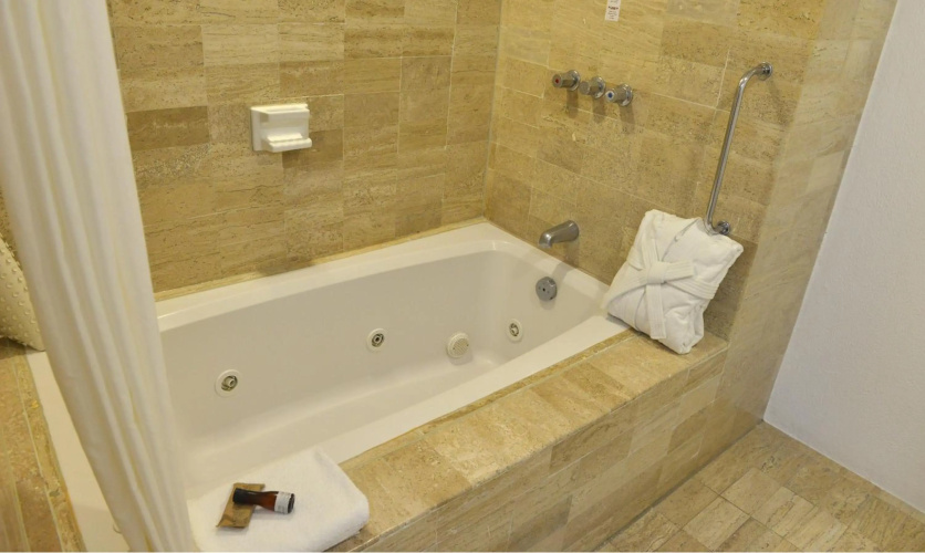 Best Western Plus Gran Hotel Morelia photo 24