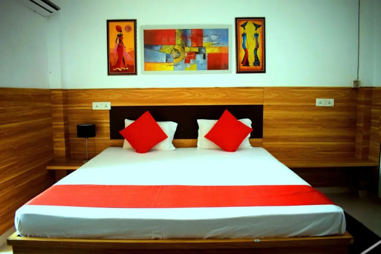 Hotel Parth