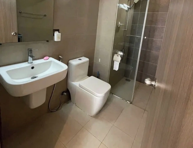 3 Bedrooms Family Club Suite with city view