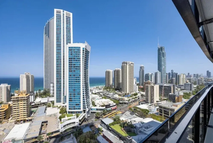 1 Bedroom Apartment with balcony and with ocean view