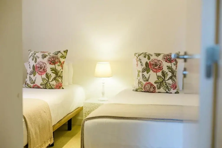 2 Bedrooms Standard Apartment