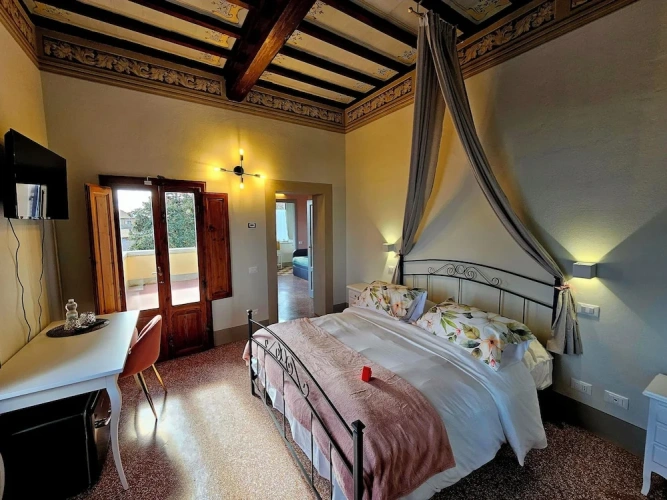Standard Quadruple room with balcony