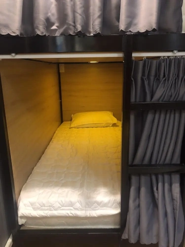 Bed in Dorm with balcony