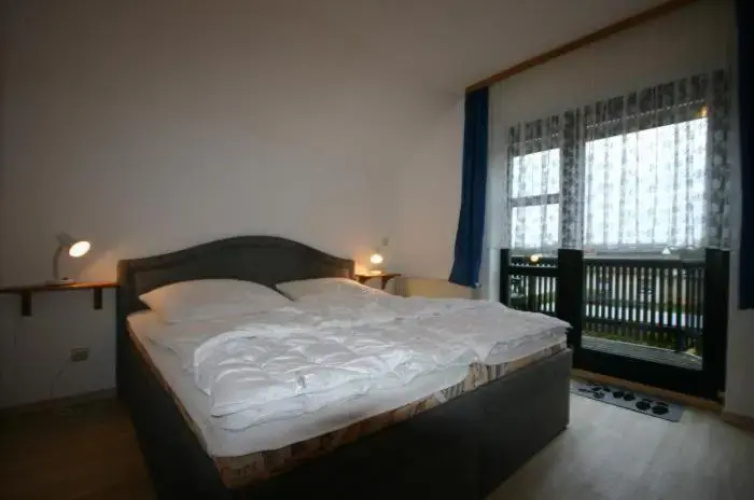 Haakestrasse 1j