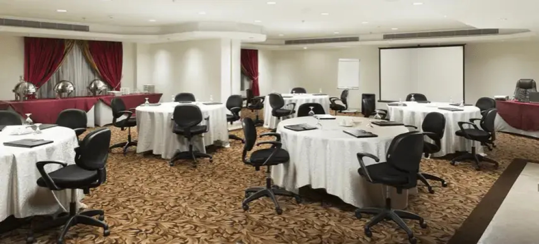 Razan Al Rawdha Hotel