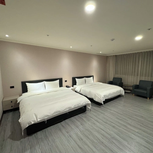 Superior Quadruple room