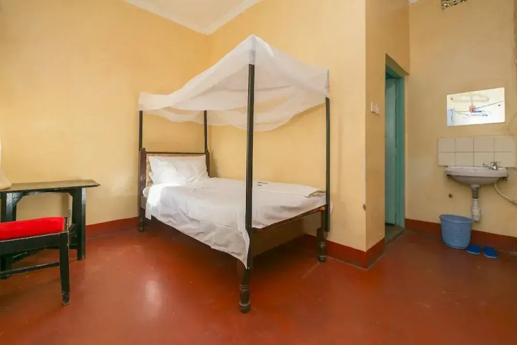 New Bondo Hotel