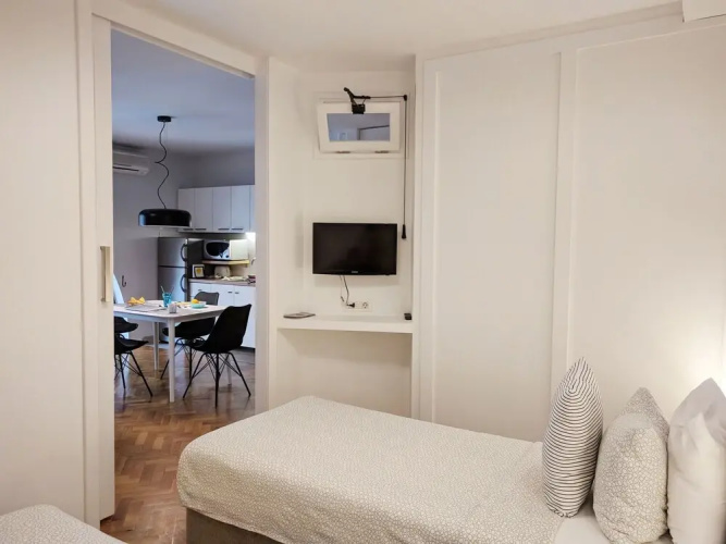 Basco Central Apartment Little Bay