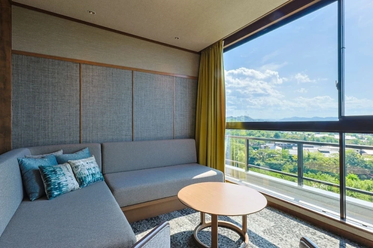 Comfort room