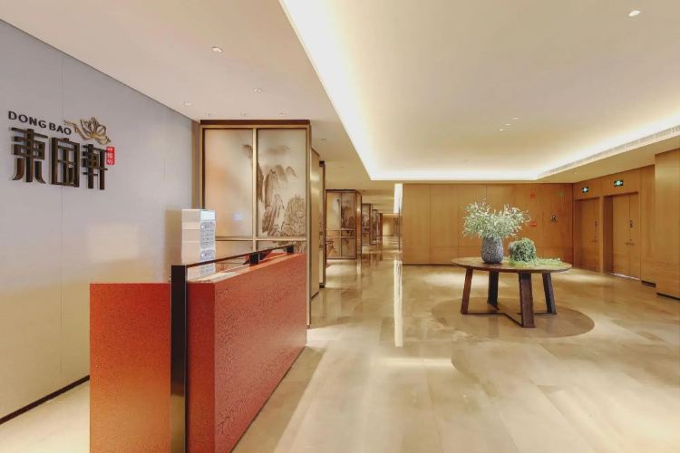 Donghua Apartment