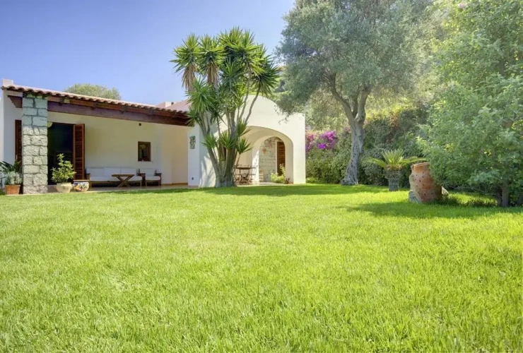 2 Bedrooms Cottage