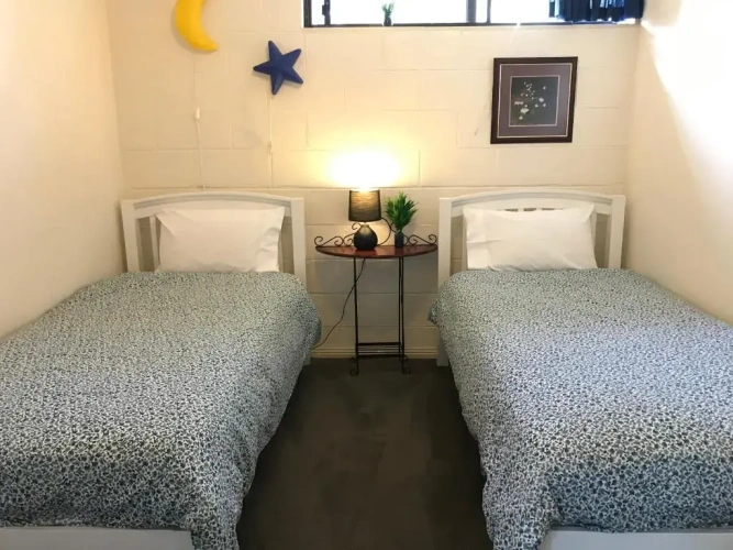 2 Bedrooms Apartment