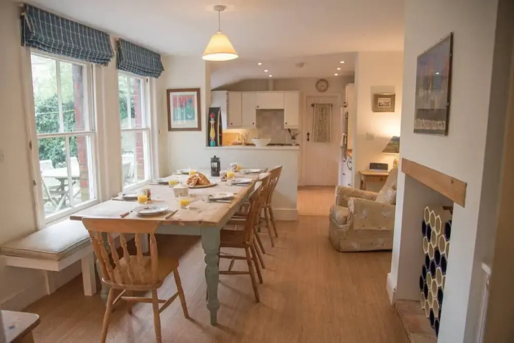 Mid-mountain Escape With Ritz Amenities 2 Bedroom Condo by RedAwning