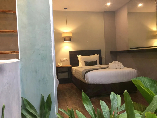 Hotel Five.S
