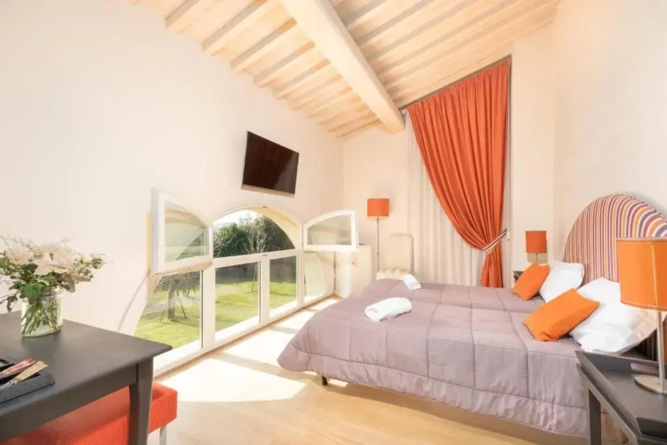2 Bedrooms Suite