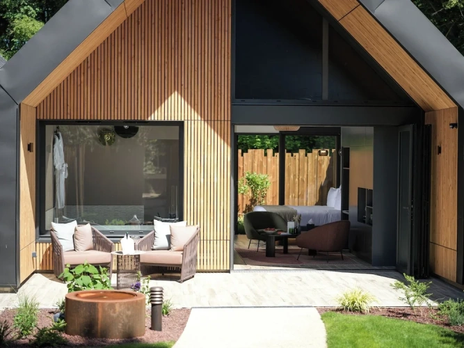 Deluxe Double room with garden view