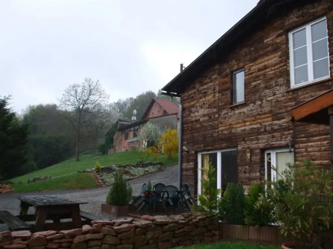 2 Bedrooms Cottage