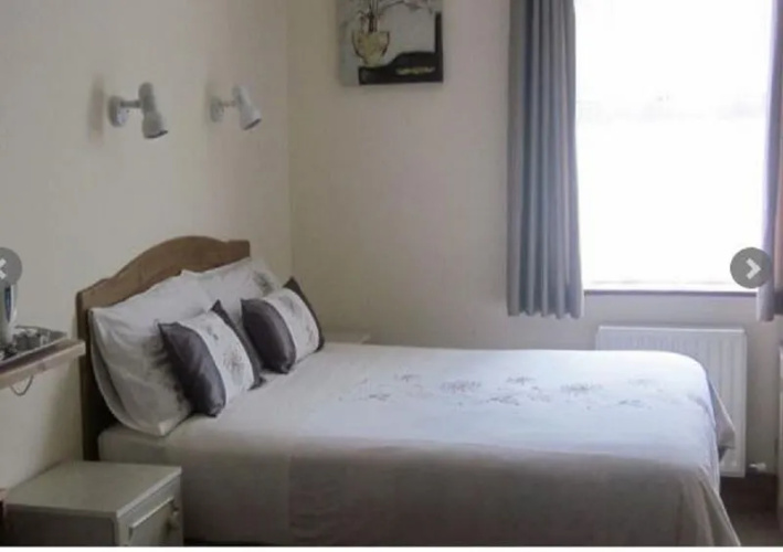 Devane's Bed & Breakfast