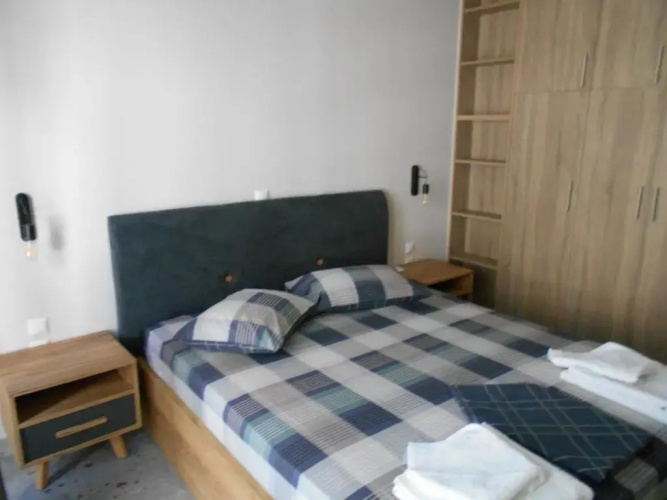 Haris Apartments