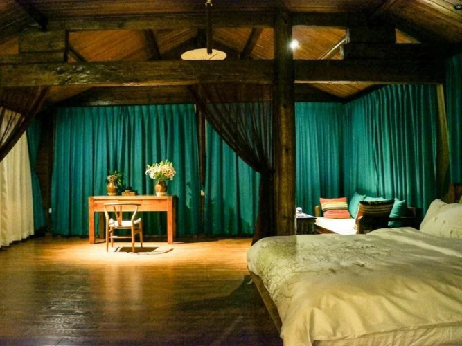 Lijiang Sadhu Inn