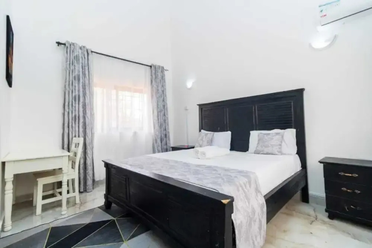Lux Suites Nyali Holiday Villa