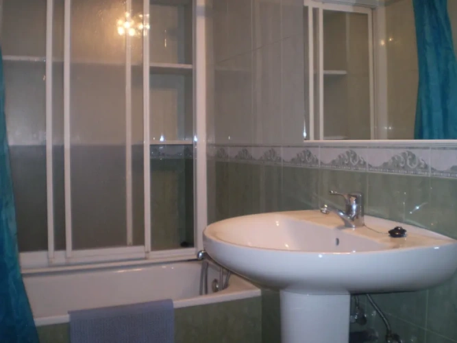 3 Bedrooms Family Apartment