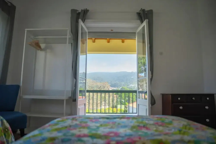 Moby Dick Lodge Colares
