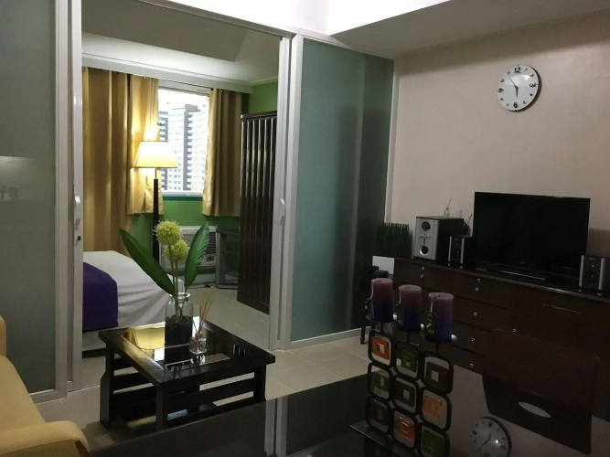 Manila Condo Home at Robinsons Place Residences