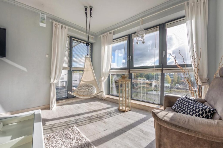 Apartment with balcony
