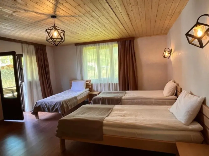 Standard Triple room with balcony