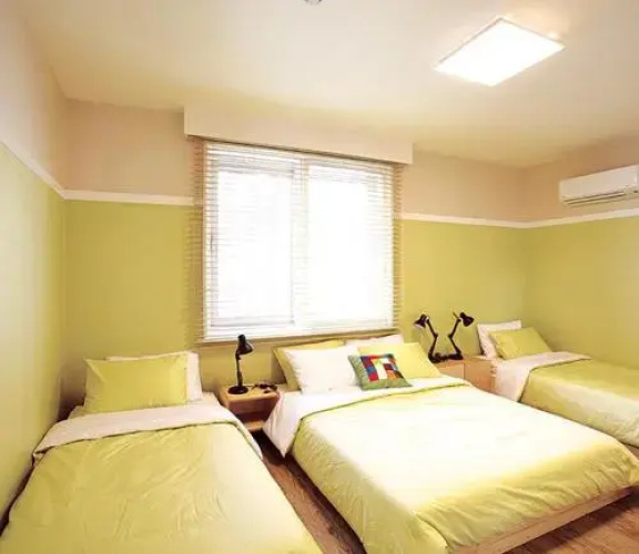 Hide & Seek Guesthouse