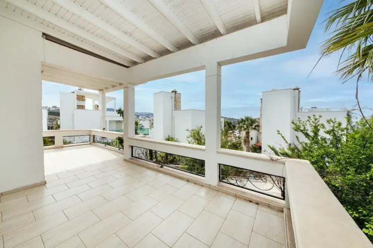 Sea View Huge Private Villa With Terrace in Bodrum
