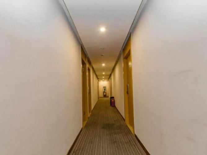 Newtown Hotel