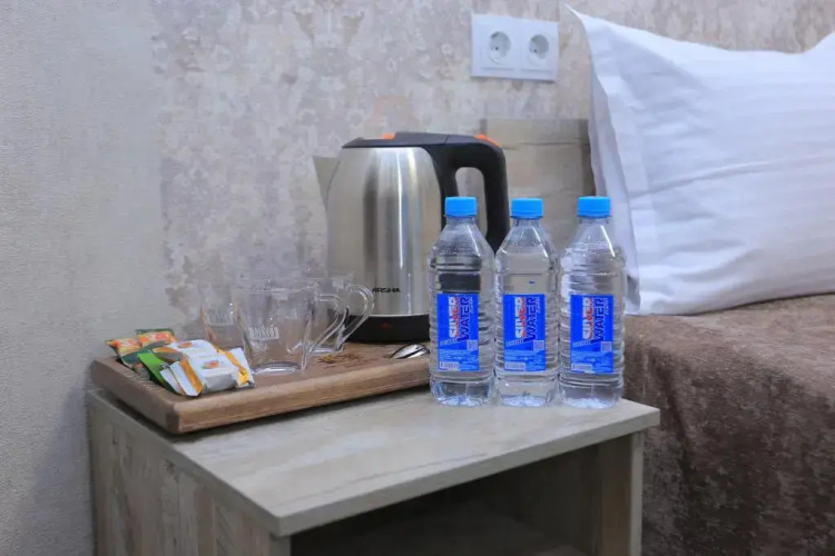 Hayot Plaza Hotel