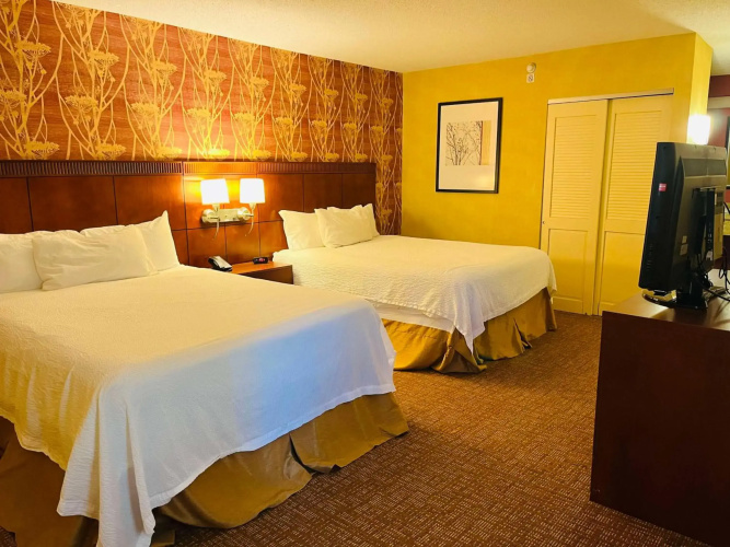 Sonesta Essential Junction City