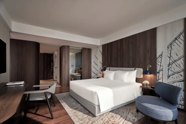 Executive Double Suite