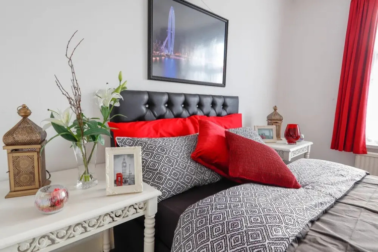 Barking Guest House