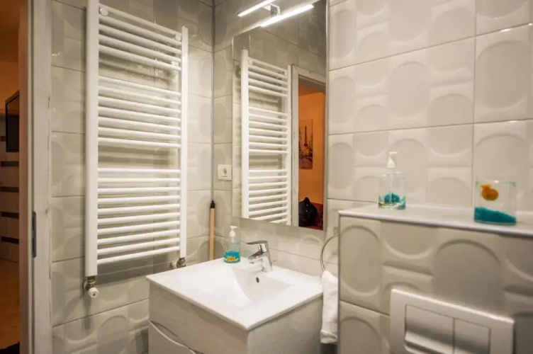 Apartament Criss Lotus Opera