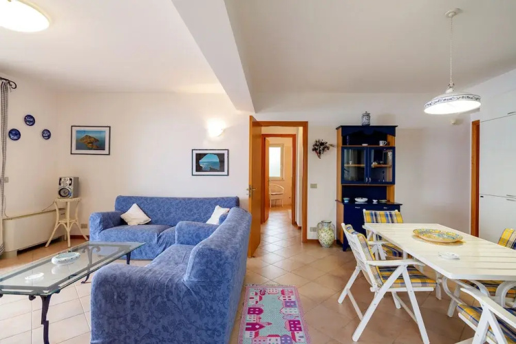 Fontana Vecchia Seaview Apartment